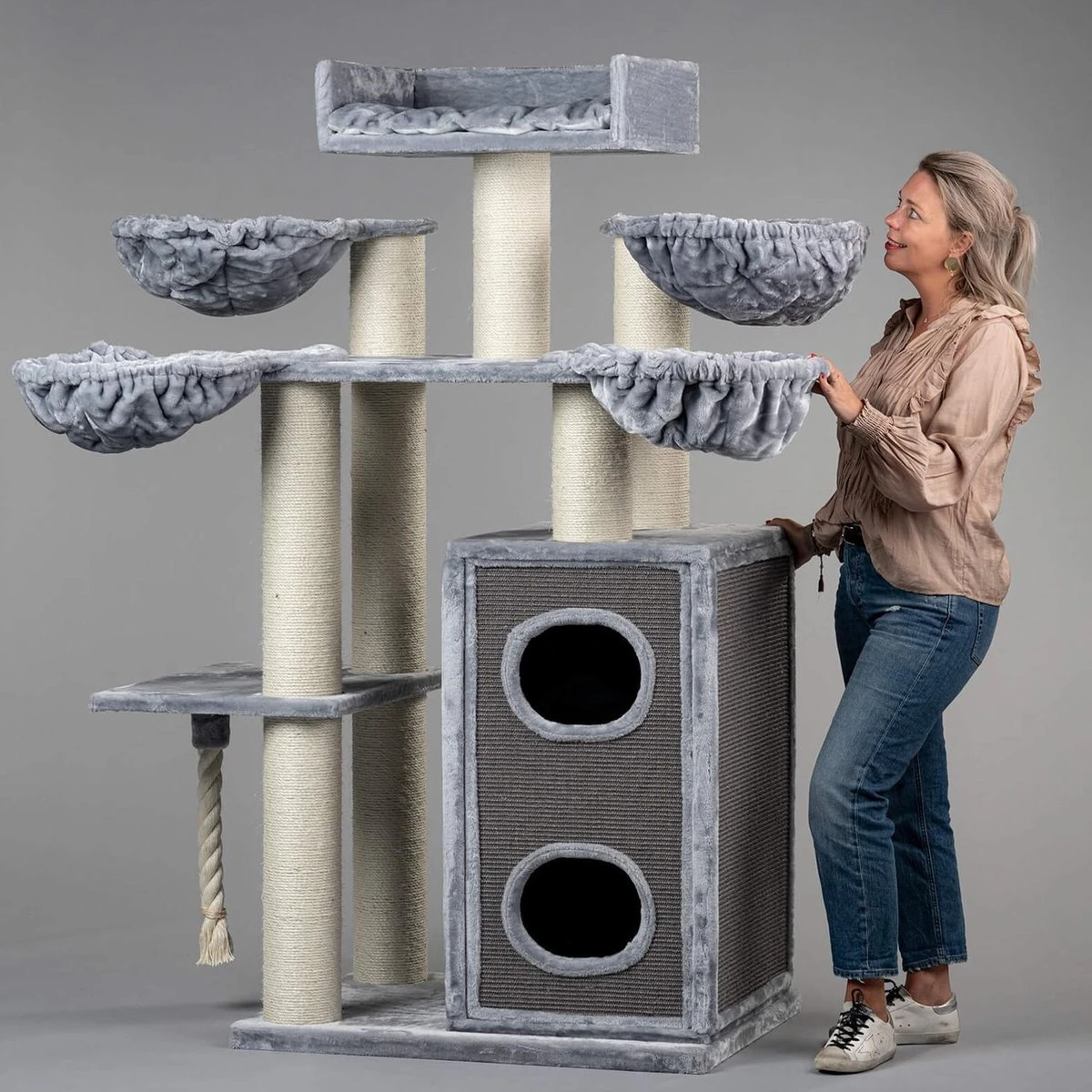 Krabpaal Voor Grote Katten Cat Paradise PLUS Licht Grijs Van RHRQuality 1 Krabpaal Voor Grote Katten Cat Paradise PLUS Licht Grijs Van RHRQuality